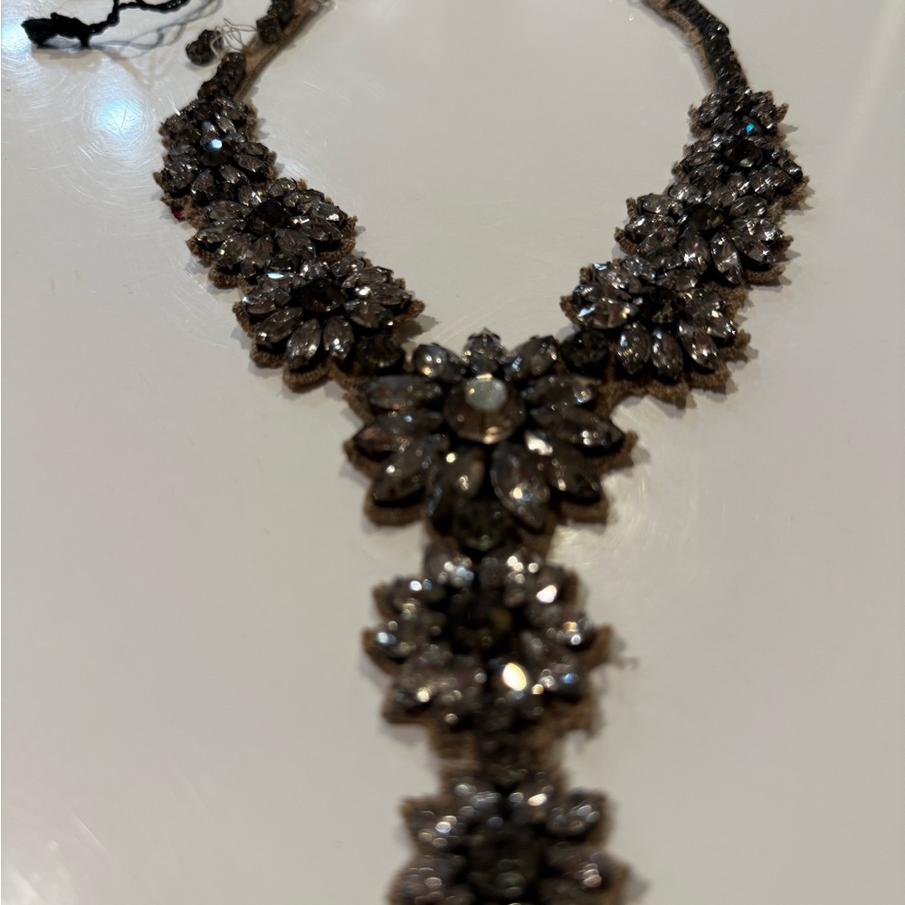 Valentino Elegant Silver Floral Necklace As Is - Picture 3 of 6
